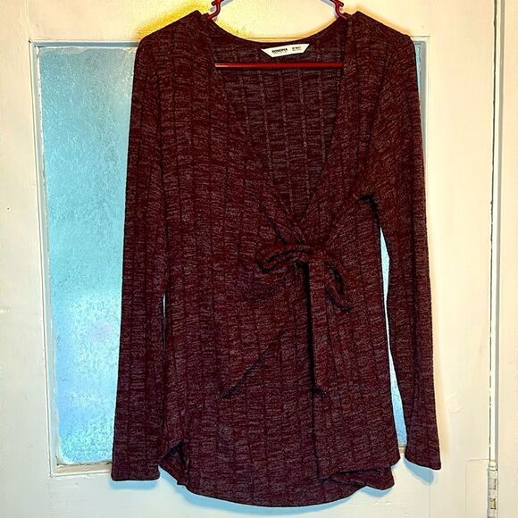 Sonoma Maternity Women’s Burgundy Red Long Sleeve Wrap Blouse Top Size M-MAT - Picture 1 of 5